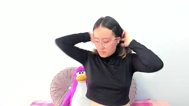 Kitty NaNa online show from November 25, 3:12 pm