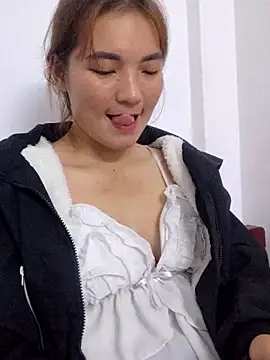 phuongxinhxan online show from November 26, 2:40 pm