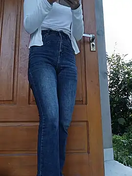 Snapshot of phuongxinhxan chatting on July 31, 10:58 am phuongxinhxan online show from July 31, 10:58 am