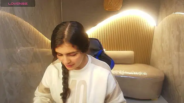 dany r  online show from September 29, 1:05 pm