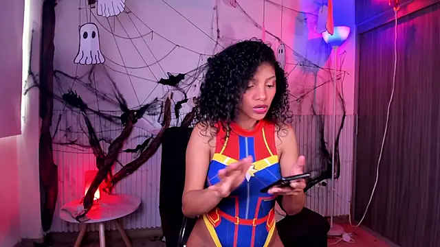 Snapshot of natalia_blue chatting on November 3, 5:58 pm natalia blue online show from November 3, 5:58 pm