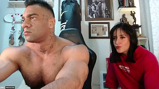 Snapshot of henryhadesflirt chatting on September 20, 5:58 pm henryhadesflirt online show from September 20, 5:58 pm