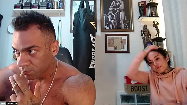 Snapshot of henryhadesflirt chatting on October 4, 5:16 am henryhadesflirt online show from October 4, 5:16 am