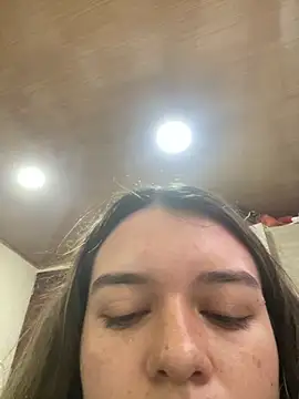 Snapshot of Aphrill chatting on October 25, 8:58 pm Aphrill online show from October 25, 8:58 pm