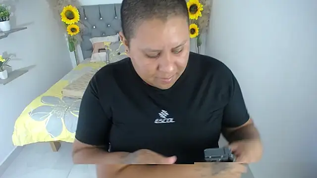 Snapshot of hotlesby_valery chatting on November 21, 8:18 pm hotlesby valery online show from November 21, 8:18 pm