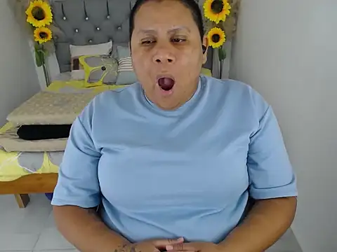 Snapshot of hotlesby_valery chatting on November 27, 8:11 pm hotlesby valery online show from November 27, 8:11 pm