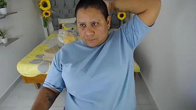 Snapshot of hotlesby_valery chatting on November 28, 8:11 pm hotlesby valery online show from November 28, 8:11 pm