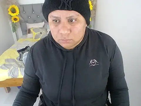 Snapshot of hotlesby_valery chatting on December 2, 12:10 pm hotlesby valery online show from December 2, 12:10 pm