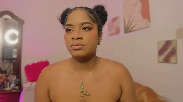 Snapshot of camilafoox7 chatting on October 14, 5:36 pm camilafoox7 online show from October 14, 5:36 pm