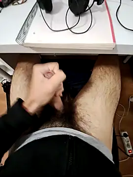 Snapshot of mecumming2 chatting on October 15, 11:10 am mecumming2 online show from October 15, 11:10 am