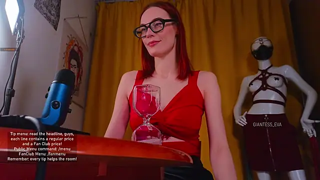 Giantess Eva online show from November 24, 6:18 pm