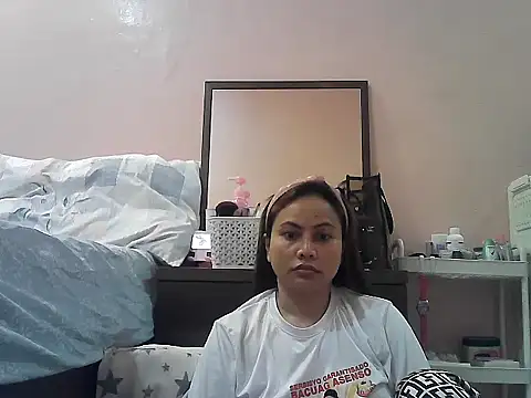 Amarrahlyn online show from May 12, 9:34 pm