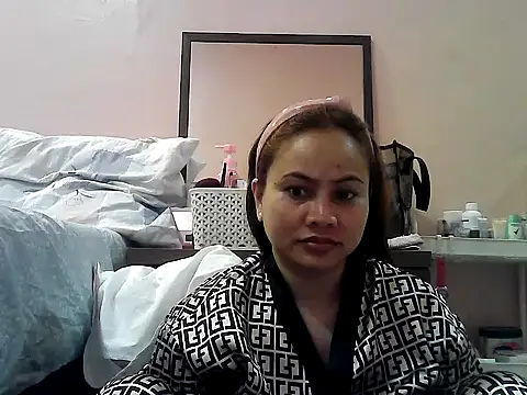 Amarrahlyn online show from May 14, 9:32 pm