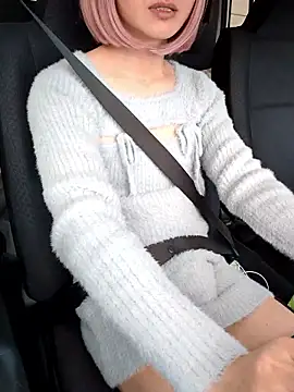 Snapshot of takusaki223 chatting on November 14, 4:22 am takusaki223 online show from November 14, 4:22 am