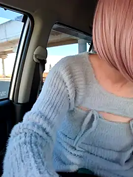 Snapshot of takusaki223 chatting on November 16, 3:45 am takusaki223 online show from November 16, 3:45 am