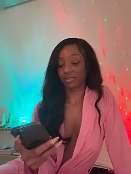 LoveDreaux online show from February 3, 7:46 am