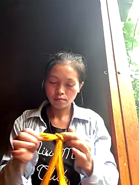 Halyy xx online show from September 26, 1:20 am