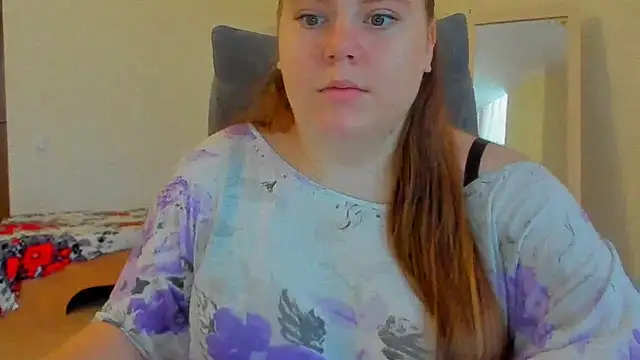 Snapshot of Liza-Mendez chatting on November 10, 6:01 am Liza-Mendez online show from November 10, 6:01 am