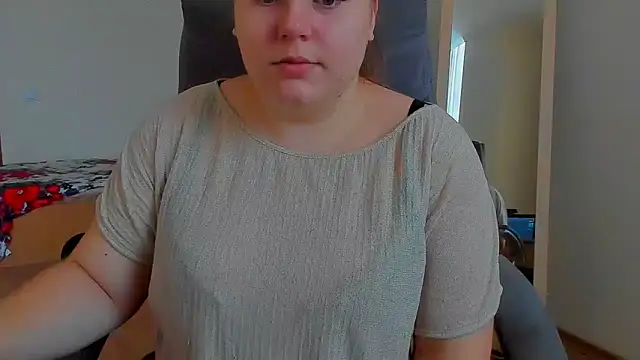 Snapshot of Liza-Mendez chatting on November 18, 6:07 am Liza-Mendez online show from November 18, 6:07 am