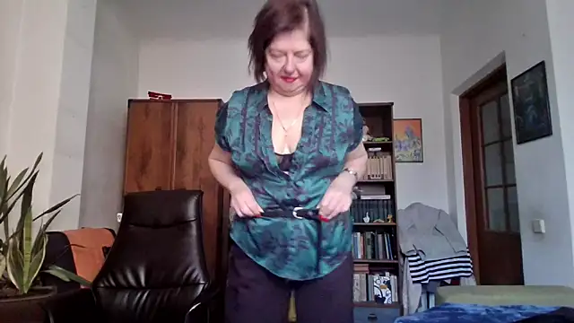 Violet Pulse online show from January 17, 11:15 am