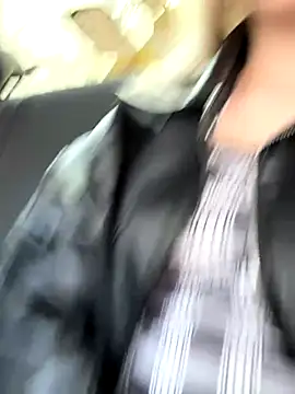 Snapshot of RonnieKiss chatting on September 23, 2:36 am RonnieKiss online show from September 23, 2:36 am