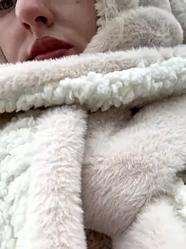 Snapshot of RonnieKiss chatting on November 5, 6:57 am RonnieKiss online show from November 5, 6:57 am