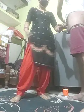 Snapshot of Cute-Charvii chatting on November 9, 2:43 am Cute-Charvii online show from November 9, 2:43 am