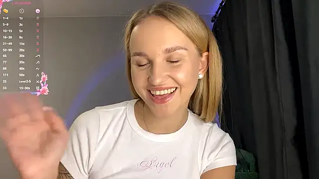 Snapshot of TanekaBoitel chatting on September 27, 11:04 am TanekaBoitel online show from September 27, 11:04 am