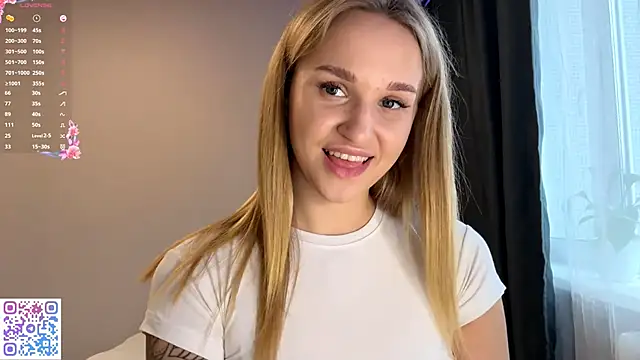 Snapshot of TanekaBoitel chatting on November 6, 10:27 am TanekaBoitel online show from November 6, 10:27 am