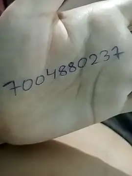 Snapshot of JassiKumari02 chatting on September 19, 6:52 pm JassiKumari02 online show from September 19, 6:52 pm