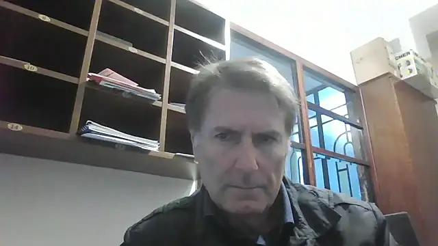 Snapshot of sayeaprayer65 chatting on October 13, 9:31 am sayeaprayer65 online show from October 13, 9:31 am