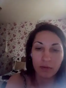 Snapshot of RitaLovvee chatting on October 4, 6:44 am RitaLovvee online show from October 4, 6:44 am