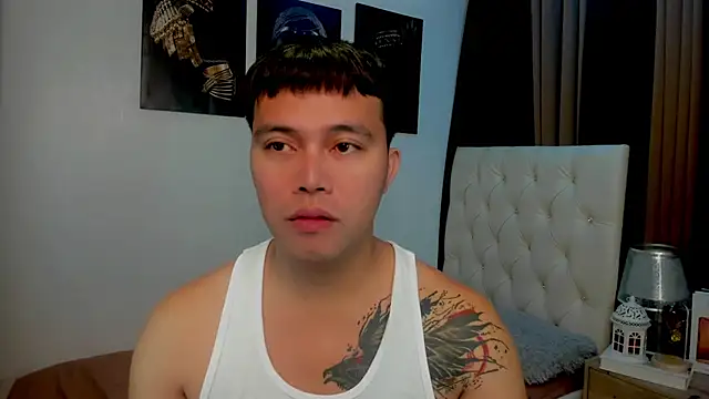 Snapshot of wildesthotasian chatting on September 19, 5:46 pm wildesthotasian online show from September 19, 5:46 pm