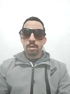 Snapshot of Mizo200 chatting on February 3, 5:18 pm Mizo200 online show from February 3, 5:18 pm