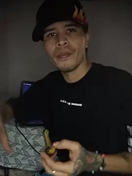 curvahot online show from December 14, 8:24 pm