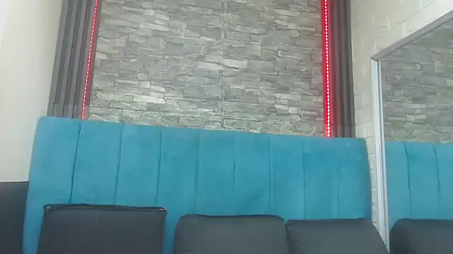 Lil Rose2006 online show from November 18, 3:05 pm