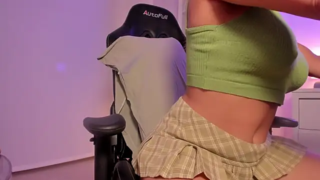 milfnameless online show from June 21, 10:12 pm