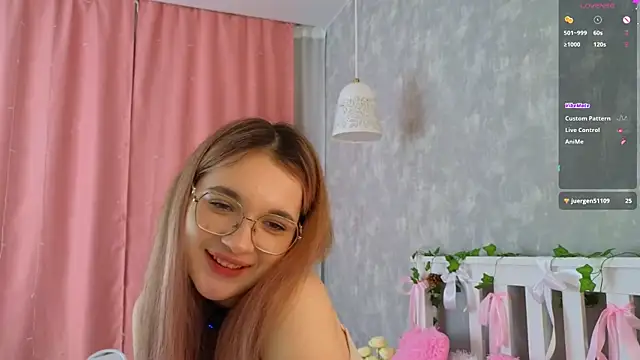 vivyboo111 online show from March 30, 7:59 pm