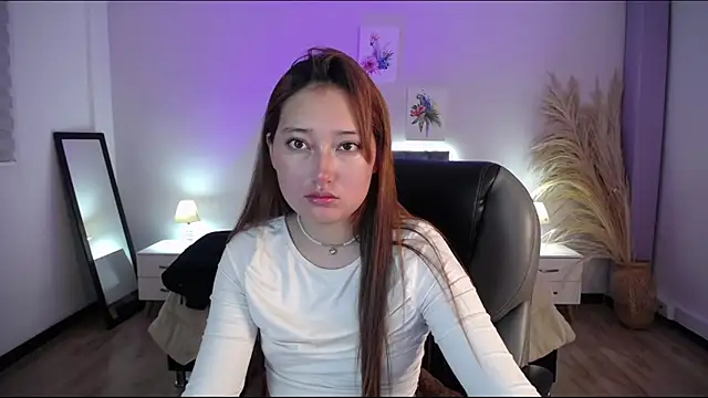 Samara Hilton 2 online show from December 3, 7:56 pm