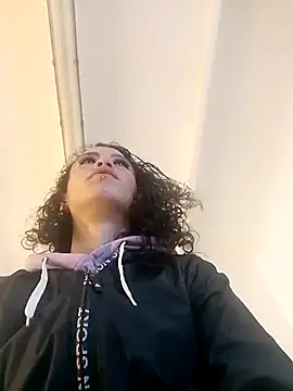 oblivionlove online show from October 31, 5:14 pm