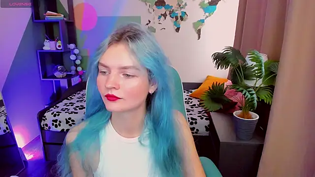 Snapshot of Lika_Sky chatting on October 4, 11:08 am Lika Sky online show from October 4, 11:08 am