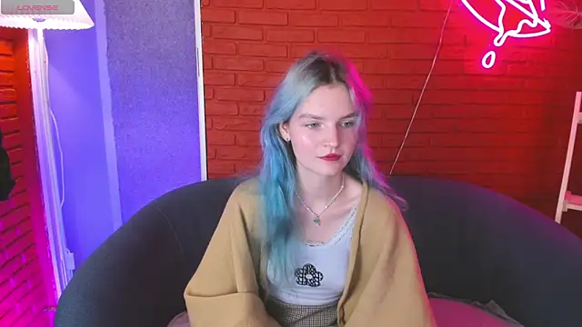 Snapshot of Lika_Sky chatting on October 16, 4:08 pm Lika Sky online show from October 16, 4:08 pm