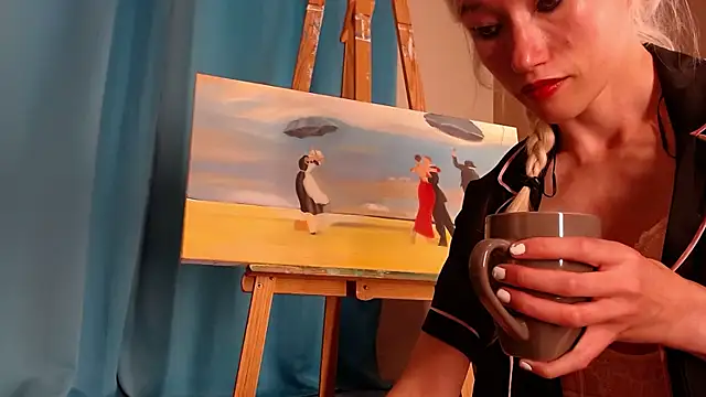 Snapshot of GirlFeetQueen chatting on September 23, 12:57 am GirlFeetQueen online show from September 23, 12:57 am