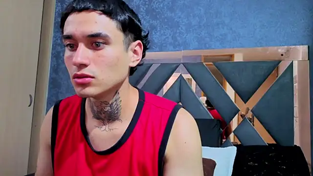 Snapshot of owen_desmond chatting on September 27, 2:16 am owen desmond online show from September 27, 2:16 am