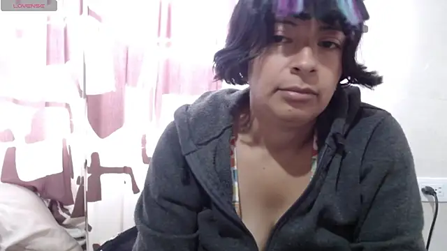 Acelinrose online show from July 29, 12:36 pm