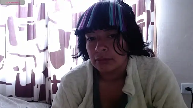 Acelinrose online show from July 31, 1:21 pm