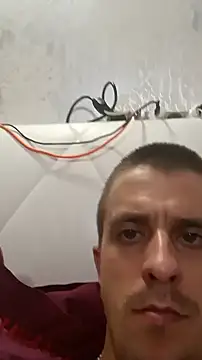 Snapshot of Adidas7217 chatting on November 14, 4:11 am Adidas7217 online show from November 14, 4:11 am