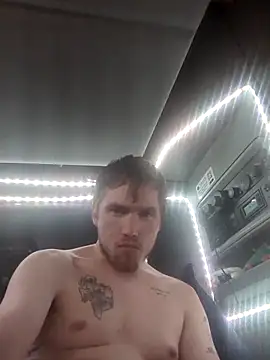 Snapshot of Bigdicktrucker26 chatting on September 24, 11:52 pm Bigdicktrucker26 online show from September 24, 11:52 pm