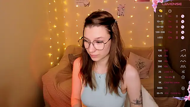 LinaBlossom  online show from September 28, 2:28 am