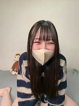 Snapshot of cococ_55 chatting on March 10, 3:39 pm cococ 55 online show from March 10, 3:39 pm